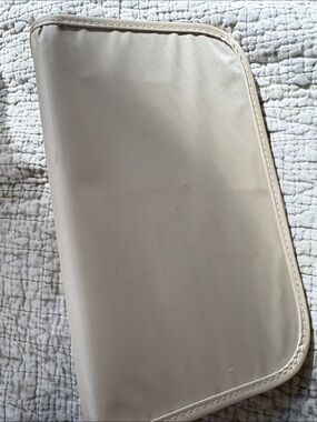 Beige Travel Electronics Organizer Pouch - Universal